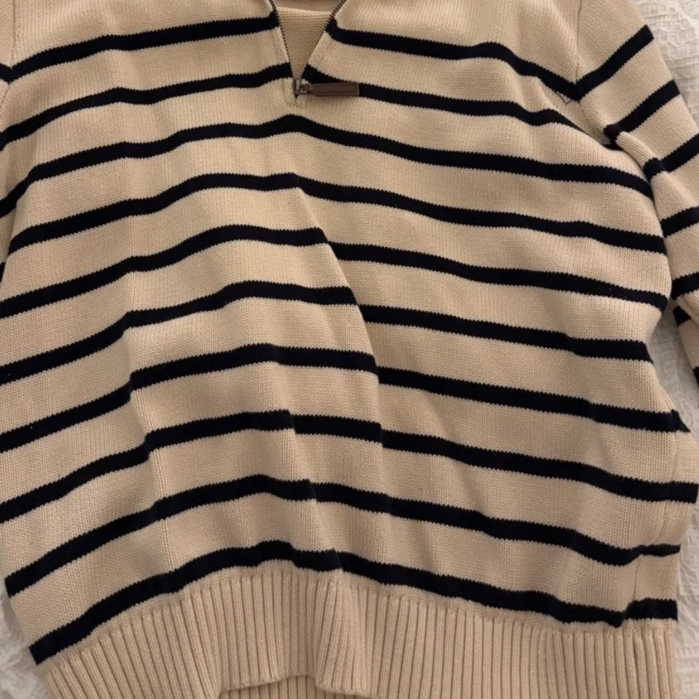 Brandy Melville Half Zip